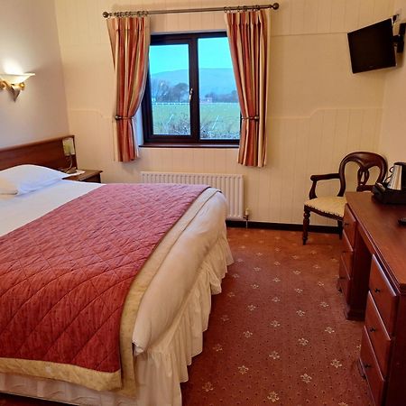 Corthna Lodge Schull Exteriér fotografie